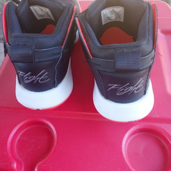 Jordan 2020 Jumpman Flight Men size 9 - Picture 4 of 4